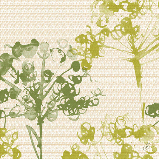 Grüne Blumensilhouetten zieren einen hellbeigen, strukturierten Hintergrund auf den Bio-Dunisoft Servietten 40x40 cm grün der Duni GmbH - umweltfreundliche Umbles aus 100% recyceltem Papier. Packung enthält 60 Servietten; kleines Wasserzeichen unten rechts.
