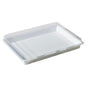 Το Duni GmbH Lunchbox Weiß Transparent (338x250x63 mm) είναι ένας καθαρός, ορθογώνιος, επίπεδος δίσκος PS με ανυψωμένο χείλος και επίπεδο πάτο, ιδανικός για πρακτική αποθήκευση. Απεικονίζεται σε λευκό φόντο. Συσκευασία με 100 τεμάχια.