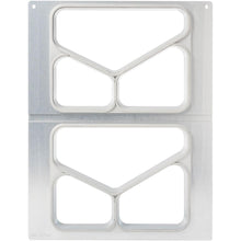 Die Kassette DF15/25 für CPET Schalen der Duni GmbH hat zwei identische rechteckige Abschnitte mit jeweils drei abgerundeten Fächern, 525 ml Fassungsvermögen und einer silbernen, glatten Oberfläche - ideal für den Einsatz in der Gastronomie und kompatibel mit CPET Schalen.