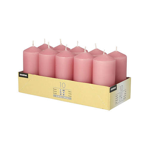 Μια συσκευασία με δέκα ροζ κεριά Starpak 10 Stumpenkerzen (Ø 40 mm · 90 mm) είναι τοποθετημένη σε δύο σειρές σε ένα ανοιχτό κίτρινο κουτί Starpak με την επιγραφή «10» - ιδανική για γάμους ή για να δημιουργήσει μια άνετη ατμόσφαιρα.