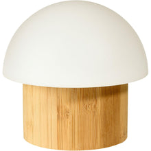 Η LED θήκη κεριών από μπαμπού (105x110 mm) της Duni GmbH, σε κομψό σχέδιο, φωτογραφήθηκε με λευκό φόντο - μια κομψή επιλογή για βιώσιμο φωτισμό. Συσκευασία: 1 τεμάχιο.