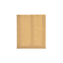 Μια χαρτοπετσέτα Duni GmbH Ovenbarg larg Papier Braun Coated Paper (170x40x200 mm) από συσκευασία των 500 τεμαχίων βρίσκεται απλωμένη πάνω σε λευκό φόντο.