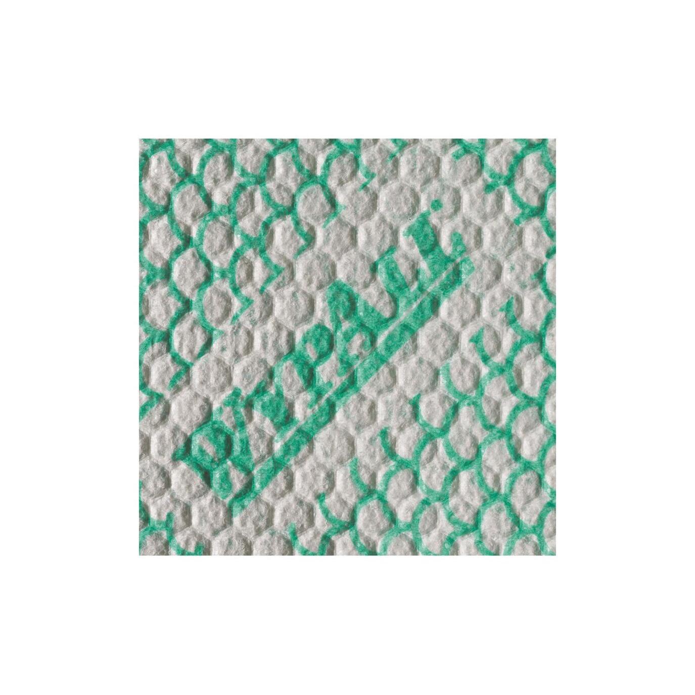 Nahaufnahme eines weißen, strukturierten WypAll® X80 Plus Critical Clean Tuches der Kimberly-Clark GmbH mit grünem Muster und partiellem Branding, ähnlich dem Reinigungstuch für kritische Umgebungen.