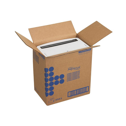 Ένα χαρτοκιβώτιο με την επιγραφή "Aquarius™ Slimroll™ Rollenhandtuchspender - Λευκό" από την Kimberly-Clark GmbH περιέχει έναν λευκό διανομέα, ο οποίος είναι μερικώς ορατός όταν το καπάκι είναι ανοιχτό και είναι ασφαλώς συσκευασμένος.