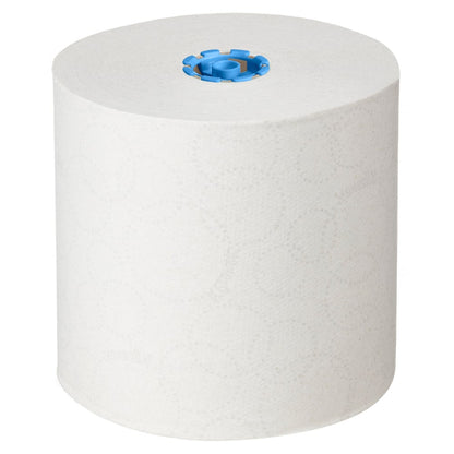 Ένα μεγάλο λευκό ρολό χαρτοπετσέτες Kleenex® - E-roll Large, μονής στρώσης, 250μ της Kimberly-Clark GmbH στέκεται όρθιο με έναν μπλε πυρήνα σε λευκό φόντο, ιδανικό για υγειονομικό στέγνωμα χεριών. Το κουτί περιέχει 6 ρολά.