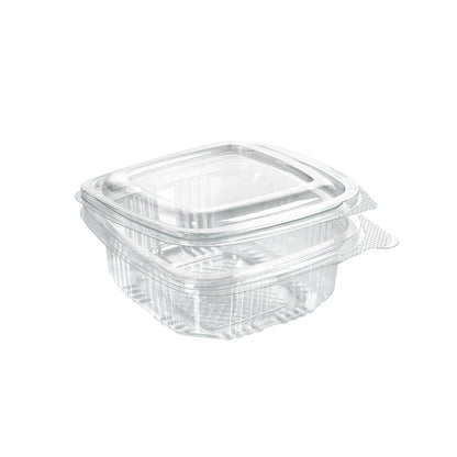 Der rPET Deli Hinged Transparent Container der Duni GmbH, eine klare, quadratische Lebensmittelverpackung mit Scharnierdeckel, ist geschlossen und leer auf weißem Hintergrund abgebildet.