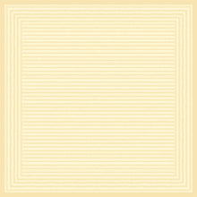 Ein quadratisches Bild mit beigem Hintergrund und feinen Linien unterstreicht die klare Eleganz der Dunicel Mitteldecke 84x84 cm, creme von Duni GmbH-perfekt als hochwertiges Tischdekor in professionellen Reinigungs- oder Einwegtuch-Anwendungen. Packung (20 Stück).