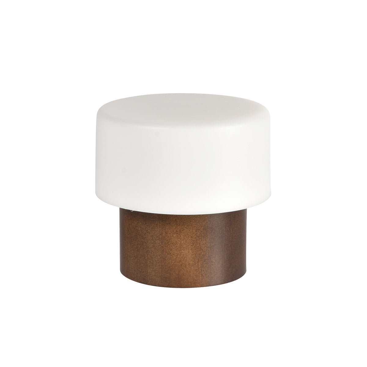 Η LED κηροπήγιο Duni GmbH από καρυδιά (11x11 cm) προσφέρει ατμοσφαιρικό φωτισμό και έρχεται ως μοναδικό κομμάτι - ιδανικό ως κομψό αξεσουάρ σχεδίασης για τον χώρο σας.