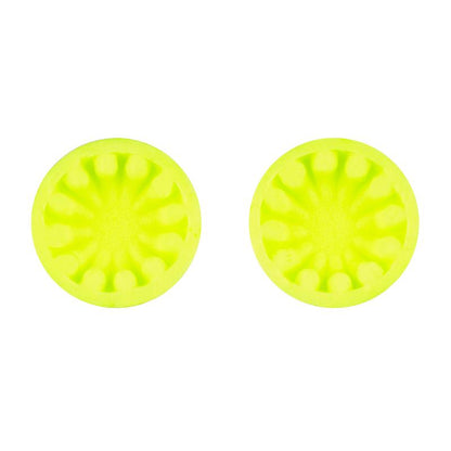 Δύο ίδιες στρογγυλές 3M™ ωτοασπίδες E-A-Rsoft™ FX™ από μαλακό αφρό πολυουρεθάνης, κίτρινες, SNR 37 dB, από την 3M Deutschland GmbH, απεικονίζονται σε λευκό φόντο για προστασία από θόρυβο σε θορυβώδες περιβάλλον.