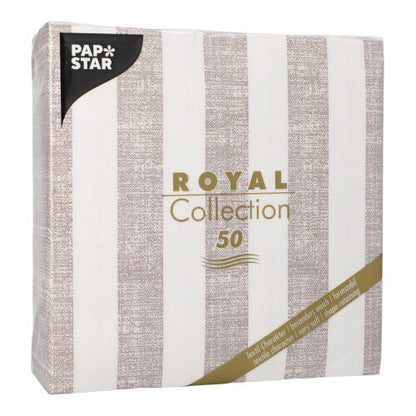 Eine Packung PAPSTAR 50 Servietten "ROYAL Collection" 1/4-Falz 40 x 40 cm mocca von PAPSTAR GmbH enthält 50 Servietten im mocca Design, auf deren Vorderseite der Produktname und die Stückzahl in Gold aufgedruckt sind.