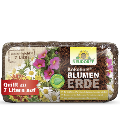 Εμφανίζεται μια συσκευασία Neudorff Shop Kokohum BlumenErde, που επεκτείνεται σε 7 λίτρα και είναι ιδανική για λουλούδια. Η γερμανική συσκευασία δείχνει πολύχρωμα άνθη, λεπτομέρειες προϊόντος και τονίζει την φυσική περιεκτικότητα σε ίνες καρύδας.