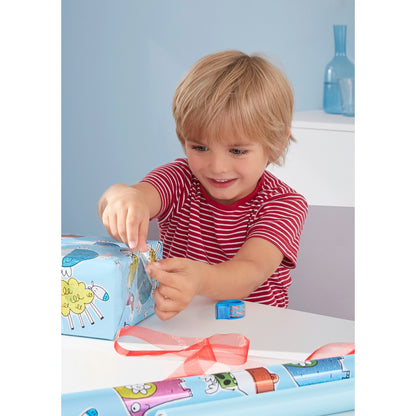 tesafilm Mini-Abroller + 2 Rollen Invisible, matt-weiß, für Rollen bis 19 m – Anwendung