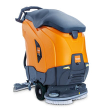 Η TASKI ULTIMAXX 1900 DD55 Economy P BMS 13 από την Diversey Deutschland είναι μια πορτοκαλί-γκρι μηχανή καθαρισμού επόμενης γενιάς με δεξαμενή 42L, διπλό δίσκο 55cm, τροχούς και λαβή - ιδανική για τον αποτελεσματικό βιομηχανικό καθαρισμό δαπέδων.