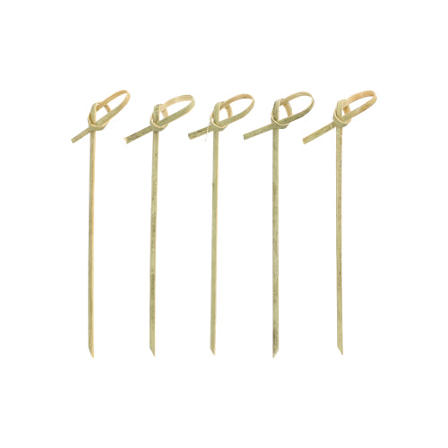 Πέντε PAPSTAR 40 Fingerfood - Picker „pure“ της PAPSTAR GmbH, με δεμένες θηλιές στην κορυφή, είναι τοποθετημένα κάθετα σε σειρά σε λευκό υπόβαθρο.