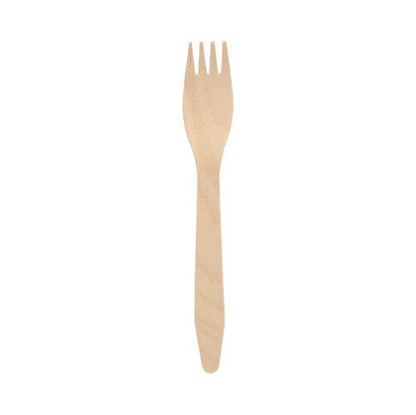 Eine PAPSTAR Gabel aus FSC® Holz "pure", umweltfreundlich (16,5 cm), von PAPSTAR GmbH, ist mittig auf weißem Hintergrund platziert.