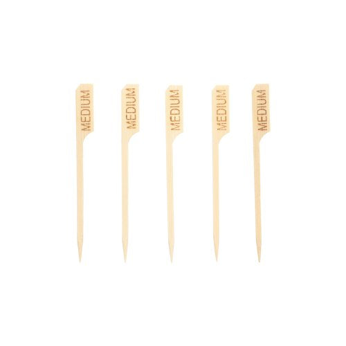 Πέντε PAPSTAR 250 δείκτες μπριζόλας 9 εκ. με την επιγραφή «MEDIUM», σε όρθια θέση σε λευκό φόντο – ιδανικοί για την επαγγελματική επισήμανση κρέατος στη γαστρονομία. Μάρκα: PAPSTAR GmbH.