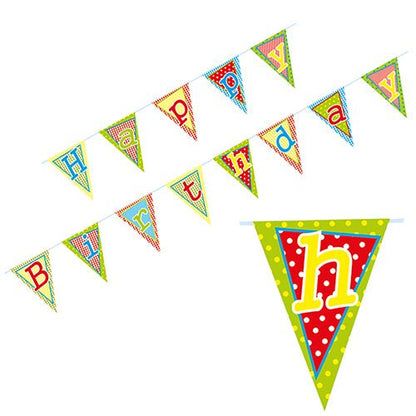 Η PAPSTAR γιρλάντα "Happy Birthday" (4 μ, λακαρισμένο χαρτί) της PAPSTAR GmbH αποτελείται από πολύχρωμα τρίγωνα σημαιάκια με διαφορετικά σχέδια και χρώματα, το καθένα με ένα γράμμα για το "Happy Birthday".