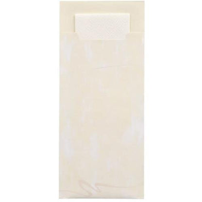 Μια κρεμ PAPSTAR GmbH 520 θήκη μαχαιροπίρουνων (20x8,5cm, 2-στρώσεων) με ορθογώνιο καπάκι είναι εν μέρει ανοιγμένη και αποκαλύπτει την θέα σε μια αντίστοιχη πετσέτα στο εσωτερικό; η λεία επιφάνεια έχει διακριτικές χρωματικές παραλλαγές.