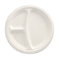 Το στρογγυλό, λευκό PAPSTAR 50 πιάτα από ζαχαροκάλαμο "pure" από PAPSTAR GmbH έχει τρία διαφορετικού μεγέθους διαμερίσματα - βιώσιμο και πρακτικό για κάθε περίσταση, από πάνω σε ουδέτερο φόντο.