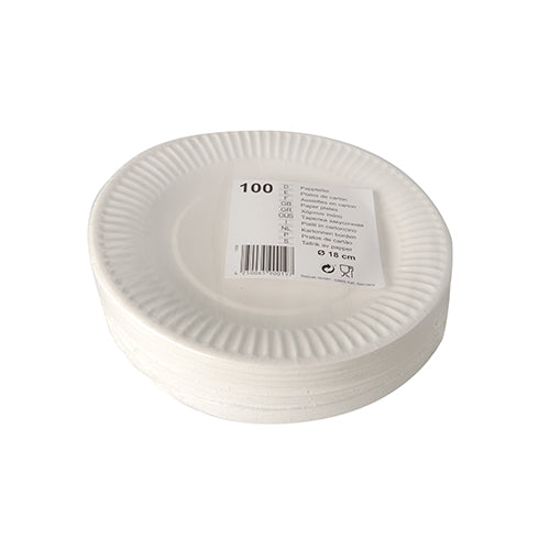 Μια στοίβα πιάτων Starpak 100, στρογγυλά, λευκά, από χαρτόνι, με κυματιστό άκρο και ετικέτα γραμμωτού κώδικα, που δηλώνει 100 πιάτα με διάμετρο 23 cm το καθένα.