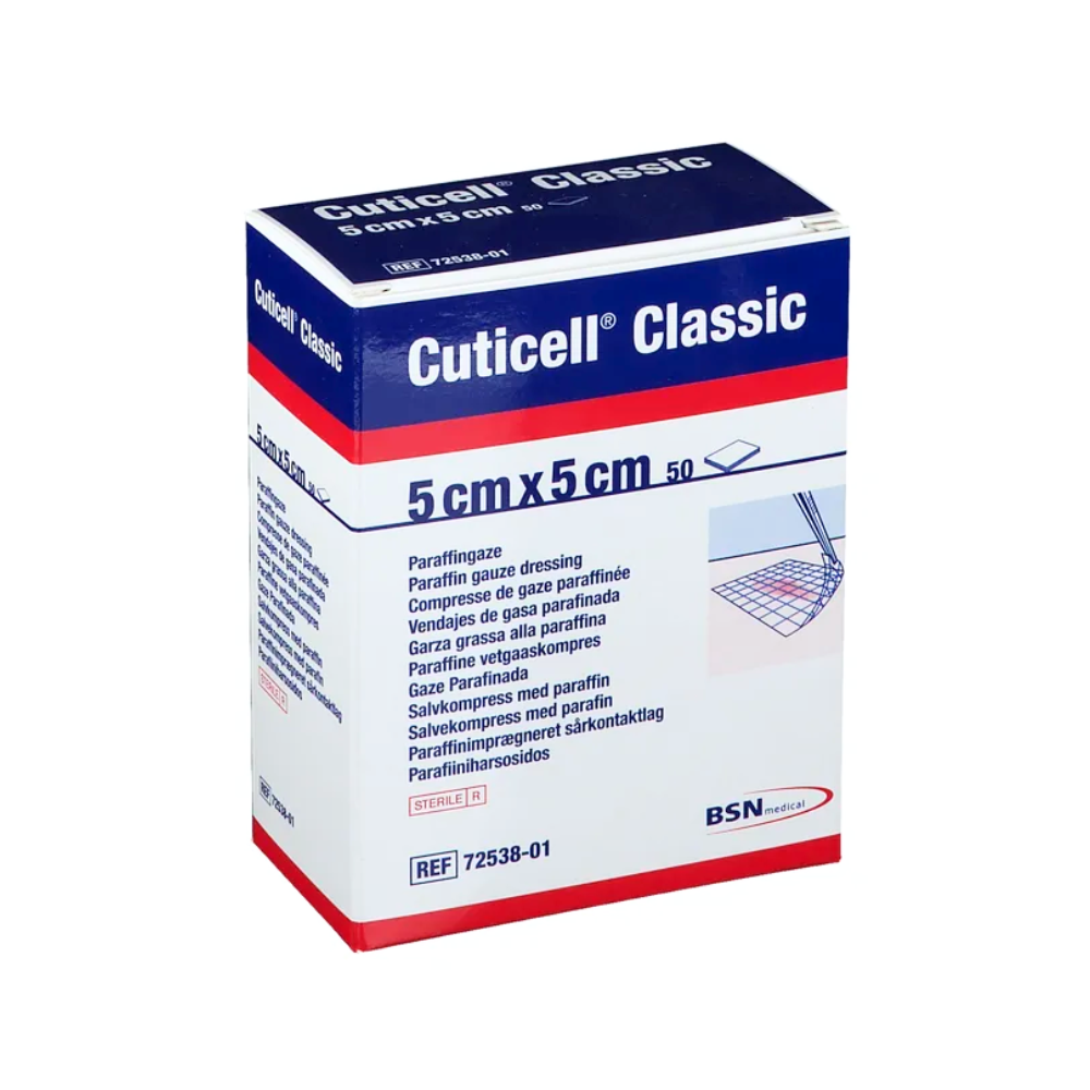 Κουτί με BSN Cuticell® Classic αποστειρωμένη αλοιφή με παραφίνη από την BSN Medical GmbH, μεγέθους 5 cm x 5 cm, ιδανικό για την αποστράγγιση πληγών. Η συσκευασία περιέχει λεπτομέρειες προϊόντος σε πολλές γλώσσες και τον αριθμό αναφοράς 72538-01.