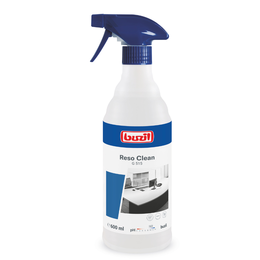 Ένα μπουκάλι σπρέι 600 ml Buzil Reso Clean G 515 έτοιμο προς χρήση από την BUZIL-WERK Wagner GmbH & Co. KG έχει λευκό σώμα με μπλε ετικέτα και καπάκι καθώς και ακροφύσιο ψεκασμού. Παρέχει γυαλάδα χωρίς ραβδώσεις και η ετικέτα περιέχει μια εικόνα καθώς και λεπτομερείς πληροφορίες προϊόντος.