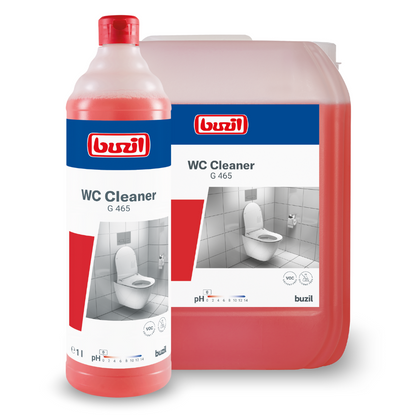 Εκτίθενται δύο δοχεία με Buzil WC Cleaner G 465 Ιξώδες καθαριστικό υγιεινής από την BUZIL-WERK Wagner GmbH & Co. KG· ένα μικρότερο μπουκάλι βρίσκεται μπροστά από μια μεγαλύτερη κανάτα. Και τα δύο δοχεία περιέχουν ένα κόκκινο υγρό και είναι επισημασμένα με μια εικόνα τουαλέτας, το όνομα του προϊόντος G 465 και πληροφορίες pH. Αυτό το ιξώδες καθαριστικό υγιεινής είναι εξαιρετικό για την απομάκρυνση ασβεστίου και πέτρας ούρων στις τουαλέτες.