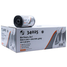 Ένα κουτί DEISS First Plus Pcr σακούλες απορριμμάτων 60 λίτρων, 34045 δείχνει πάνω ένα ρολό με την επιγραφή «Σακούλες απορριμμάτων, 60L, 600 x 720 + 200 mm, γκρι» και είναι κατασκευασμένο κλιματικά ουδέτερο με σύνθεση 40% PCR. Επωφεληθείτε από την αντοχή της ειδικής μεμβράνης PE-LD με πρακτικές λαβές μεταφοράς. Η συσκευασία περιέχει 20 ρολά των 50 τεμαχίων από την EMIL DEISS KG (GmbH + Co.).