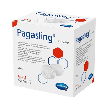 Ένα κουτί με επιθέματα Hartmann Pagasling® Schlinggazetupfer, σε λευκό-μπλε σχεδιασμό με πληροφορίες προϊόντος και απεικονίσεις από γάζες σύμφωνα με το πρότυπο Verbandmull EN 14079. Η συσκευασία