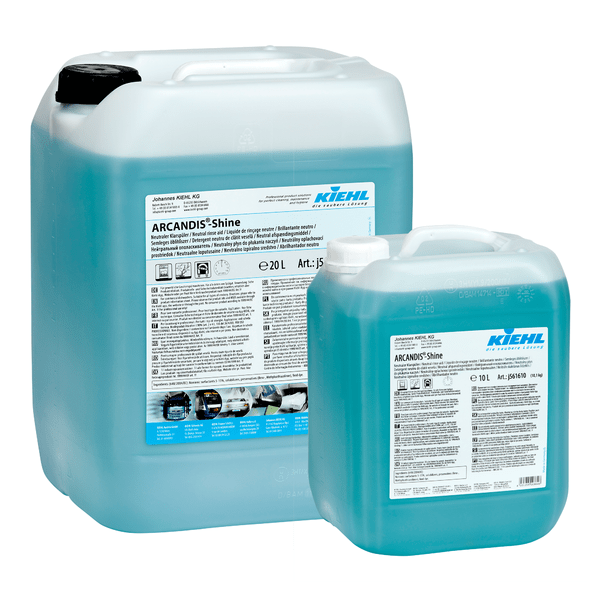 Δύο δοχεία (20 L και 10 L) μπλε Kiehl ARCANDIS-Shine Neutraler Klarspüler της Johannes Kiehl KG, χαρακτηρισμένα για "λάμψη χωρίς ραβδώσεις" σε πλυντήρια πιάτων.