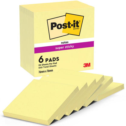 Ένα πακέτο Post-it® Super Sticky Notes της 3M Deutschland GmbH περιέχει έξι μπλοκ (76 mm x 76 mm, 90 φύλλα το καθένα, 100% PEFC).
