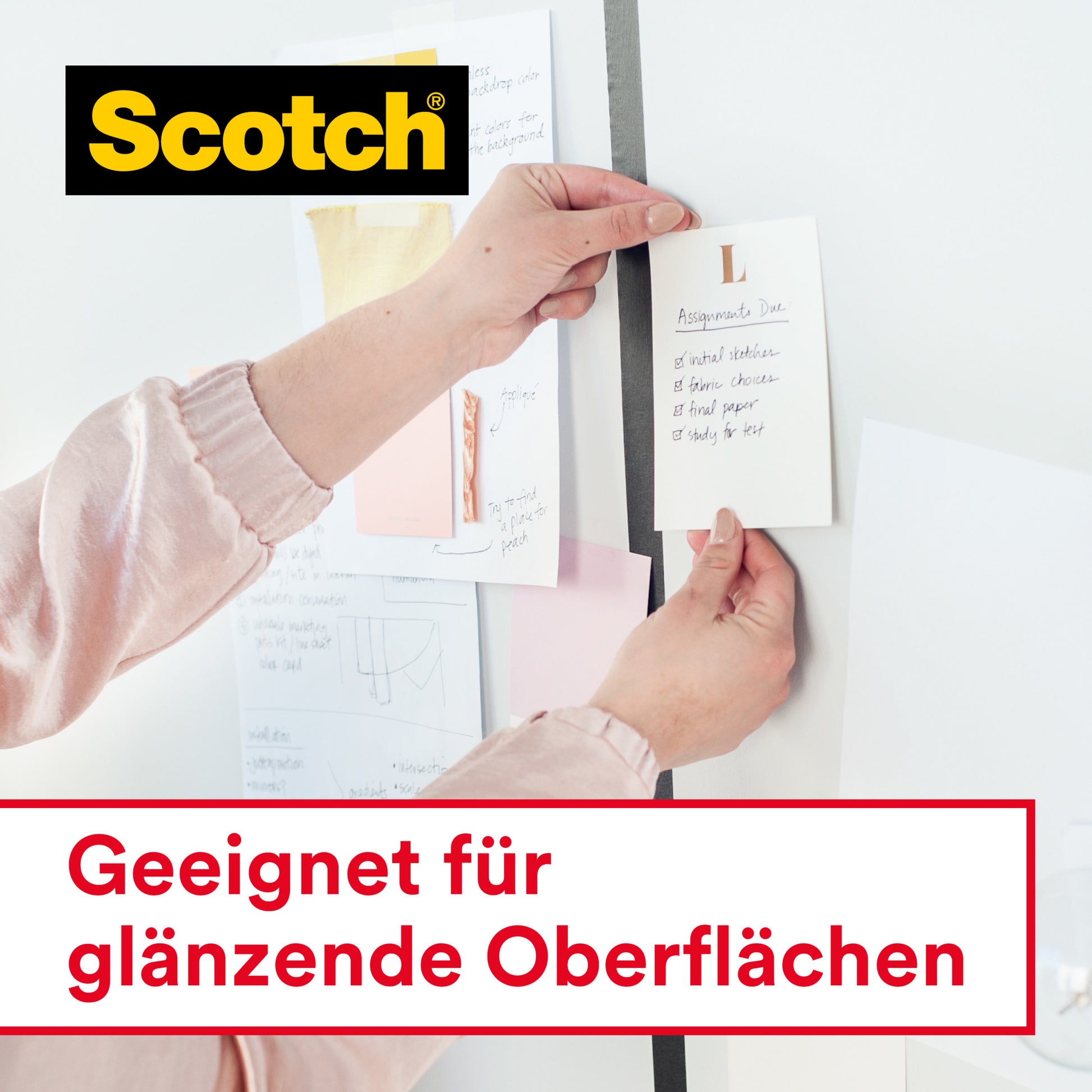 Eine Person klebt eine Notiz mit Scotch® Crystal Klebeband auf ein Whiteboard. Das 3M-Logo befindet sich oben links. Unten steht ein deutscher Text: "Geeignet für glänzende Oberflächen." Produkt: Nachfüllpackung, 19 mm x 7,5 m, 2 Rollen.