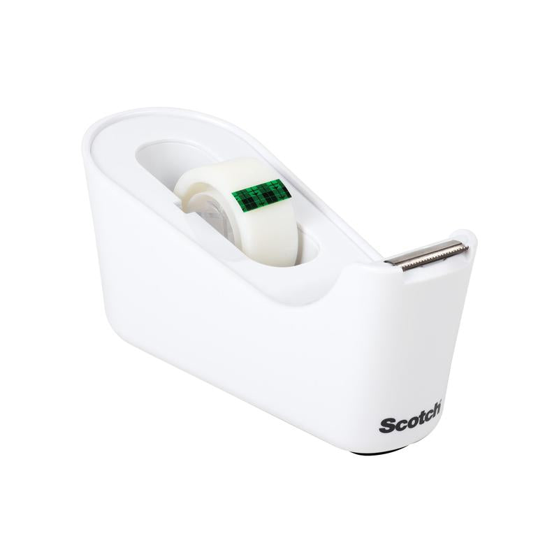 Η 3M Deutschland GmbH Scotch™ Klebeband-Abroller C18 περιέχει ένα ρολό Scotch® Magic™ Αόρατη Ταινία (19 mm x 33 m). Ο λευκός διανομέας διαθέτει μια μεταλλική λεπίδα και την επιγραφή "Scotch" στο κάτω μέρος.